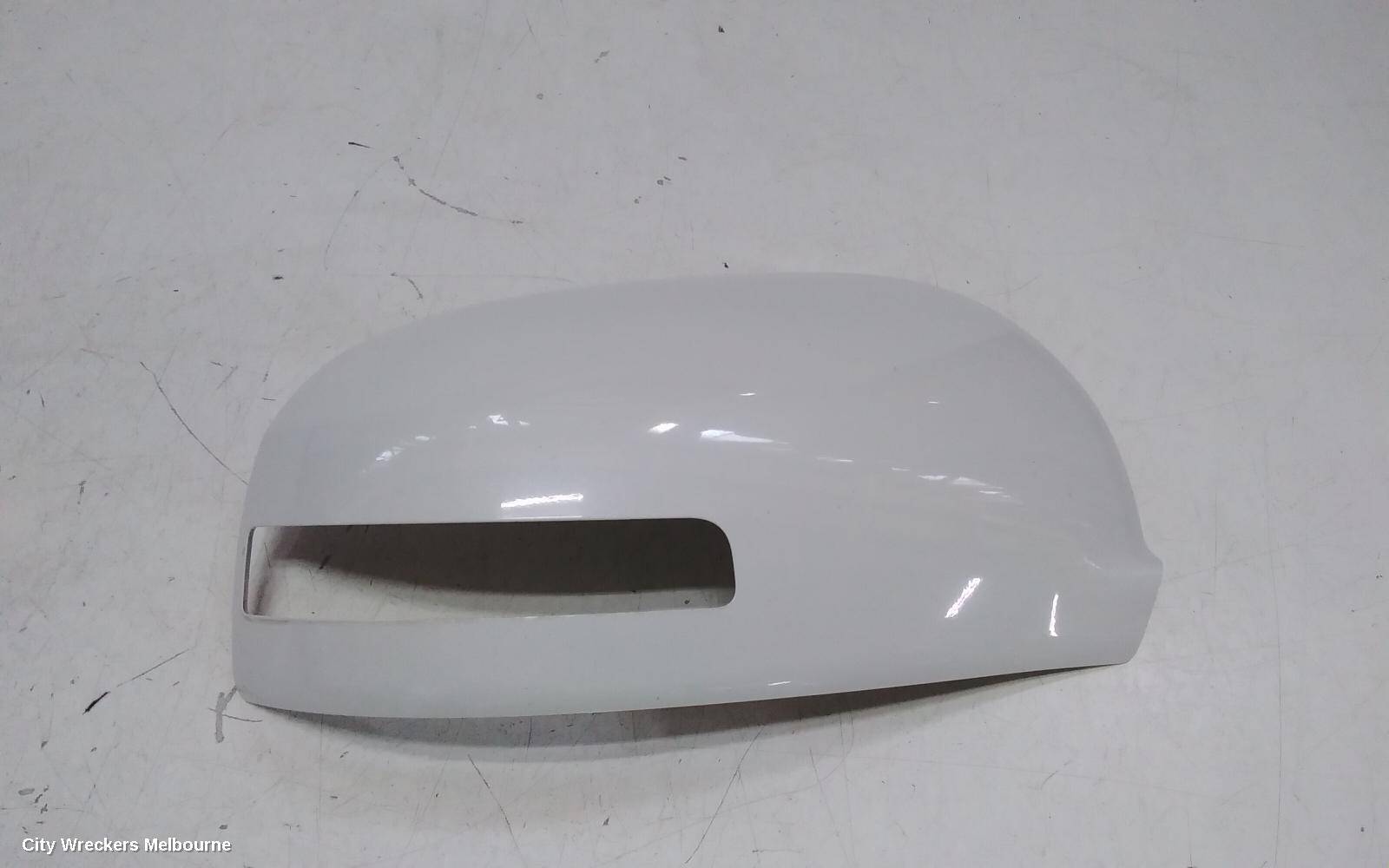 MITSUBISHI OUTLANDER 2020 Right Door Mirror