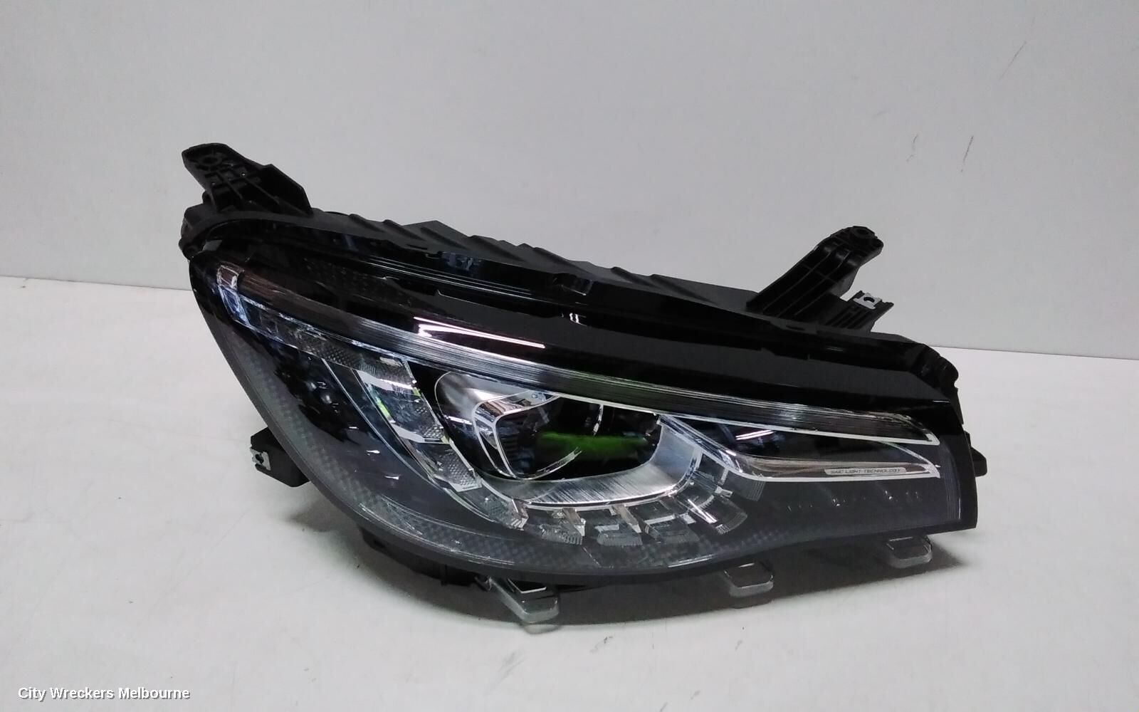 MG HS 2023 Right Headlamp