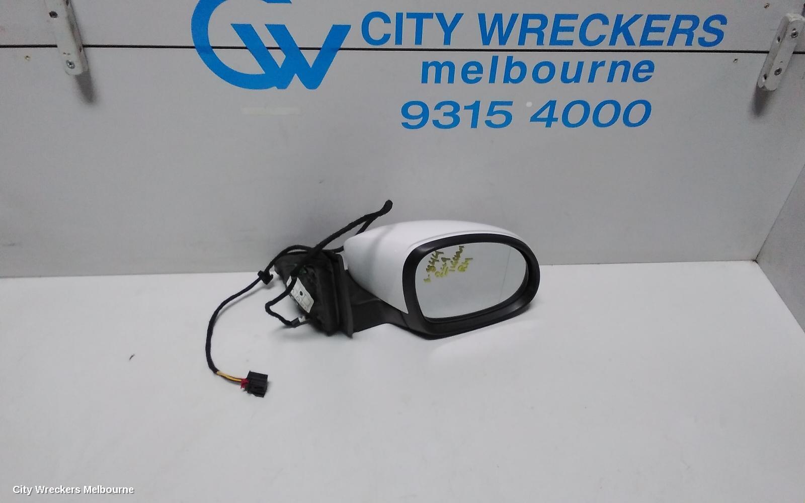 VOLKSWAGEN TIGUAN 2009 Right Door Mirror