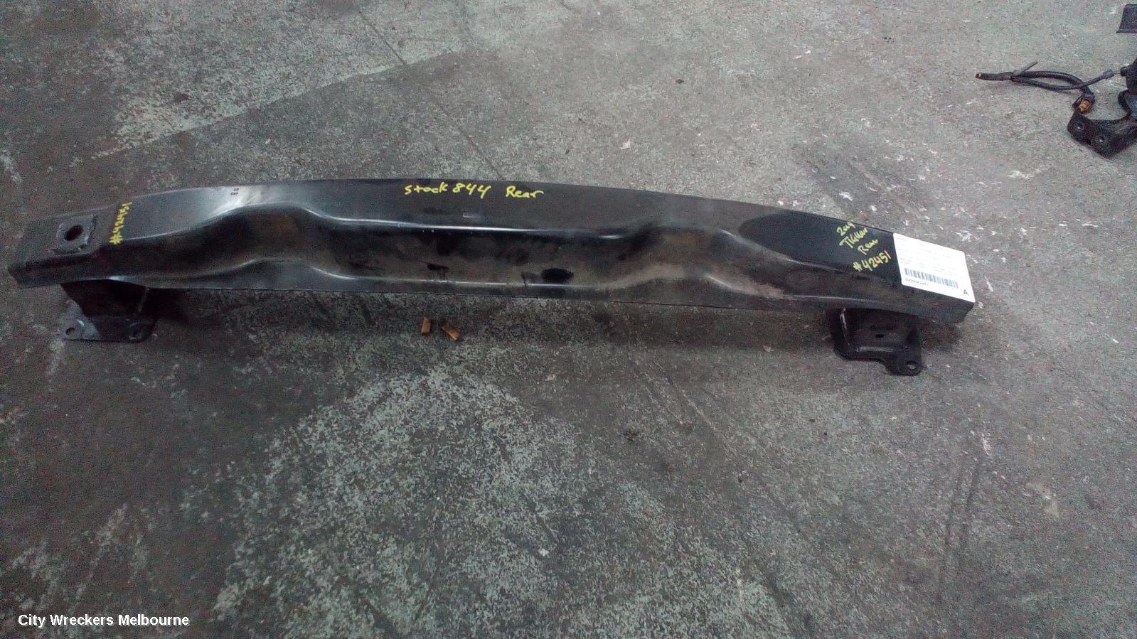 VOLKSWAGEN TIGUAN 2009 R/Bar Bracket/Reinfo