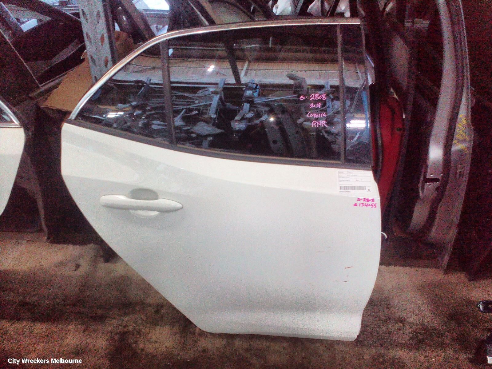 TOYOTA COROLLA 2019 Right Rear Door