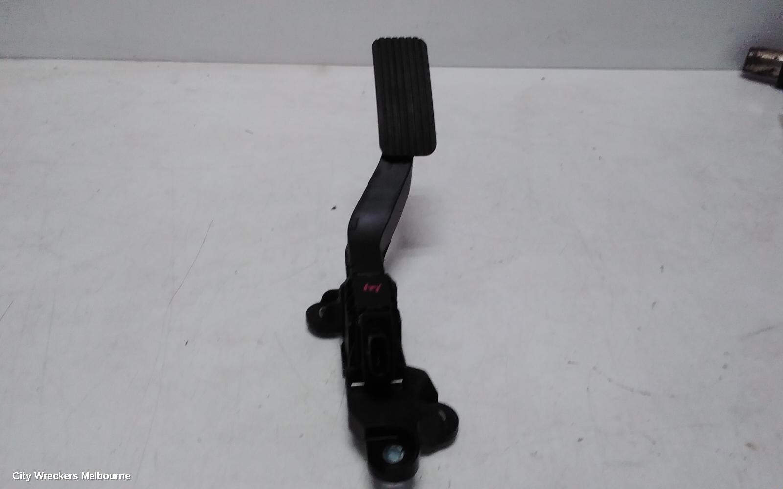 HYUNDAI STARIA 2022 Pedal Assembly