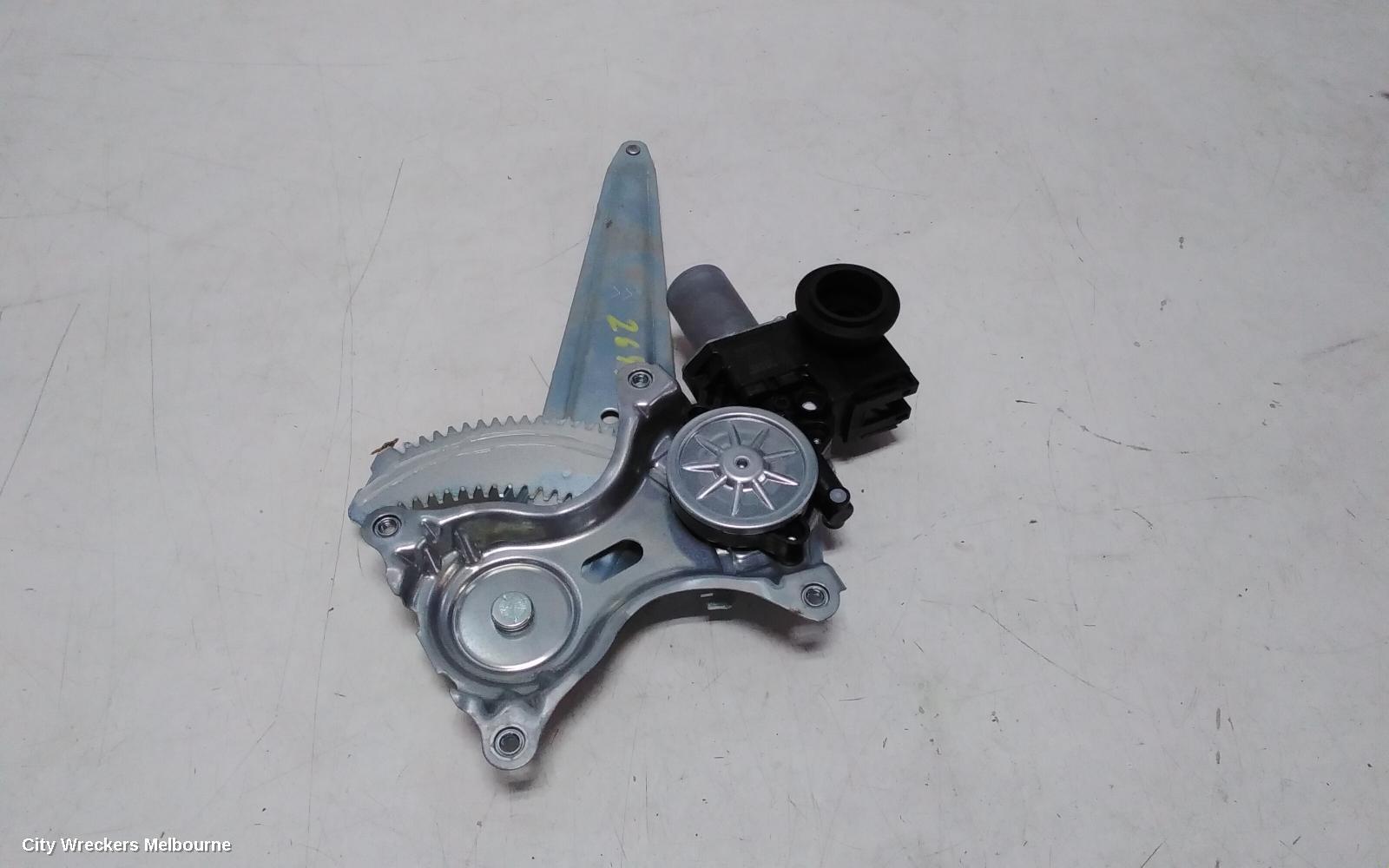 TOYOTA COROLLA CROSS 2024 Right Rear Wnd Reg/Motor