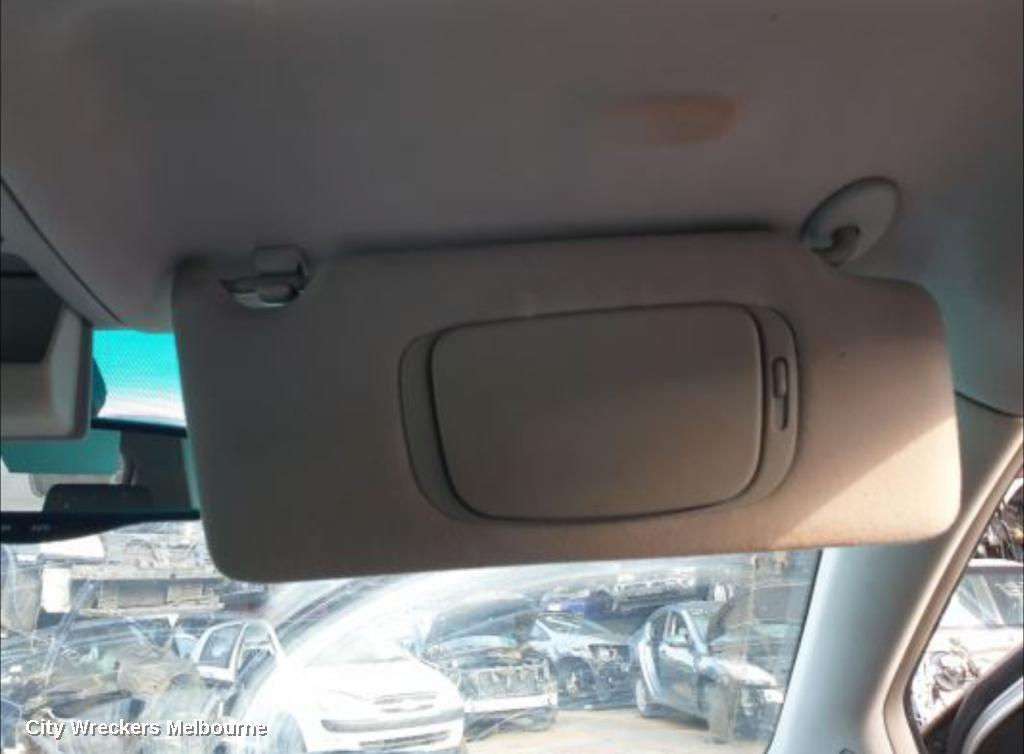 LEXUS RX SERIES 2005 Sunvisor