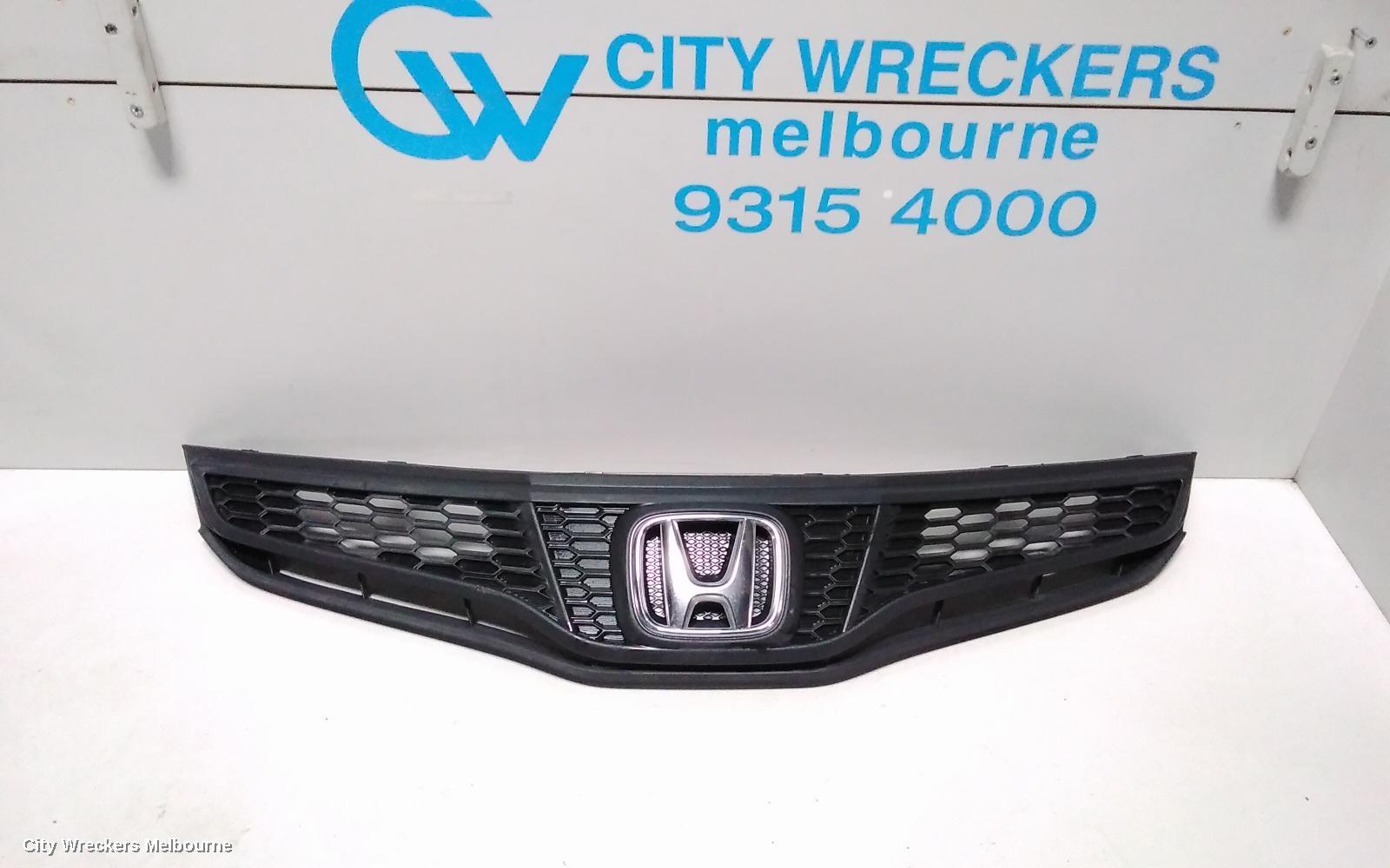 HONDA JAZZ 2011 Grille