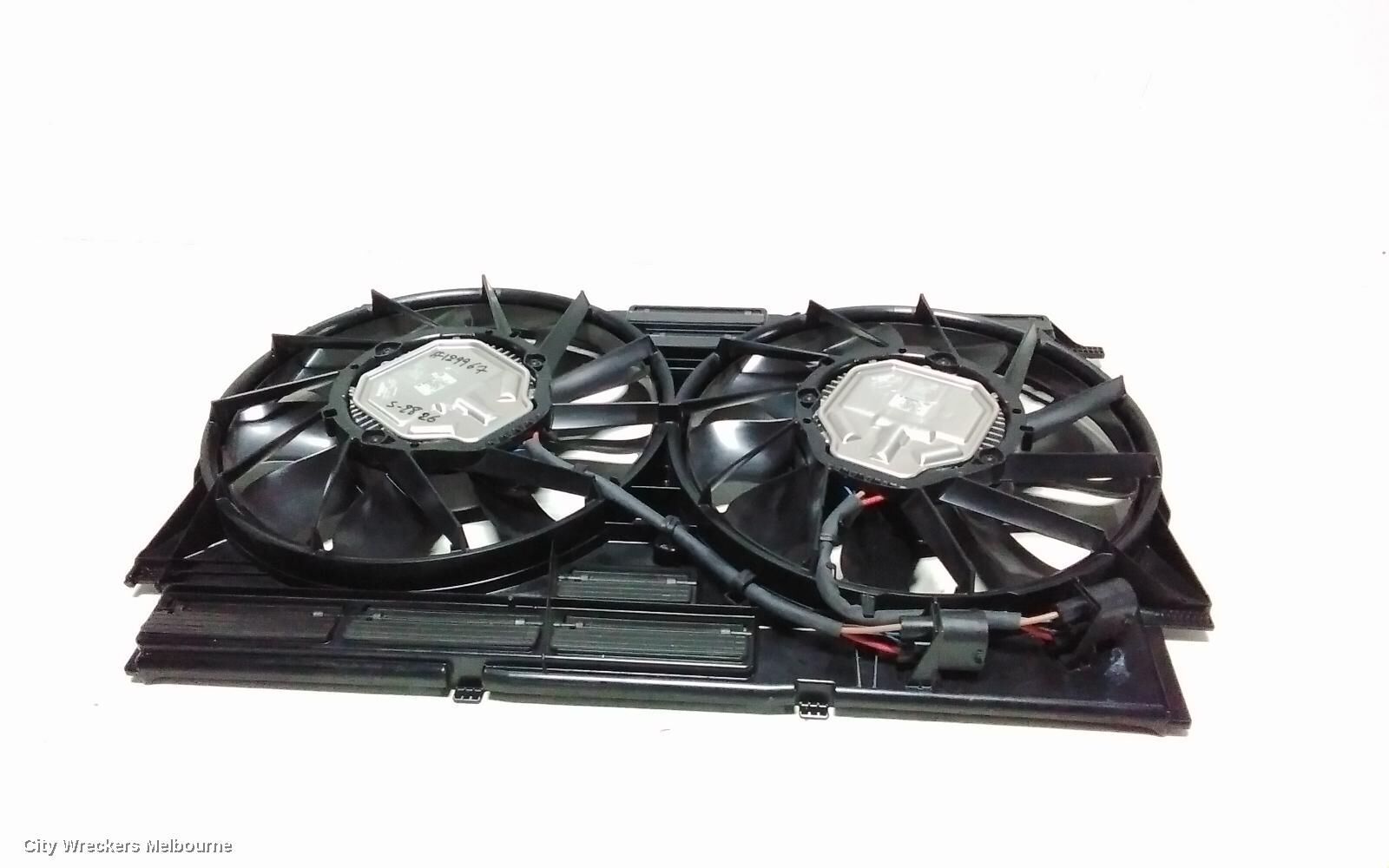 AUDI Q7 2023 Fan