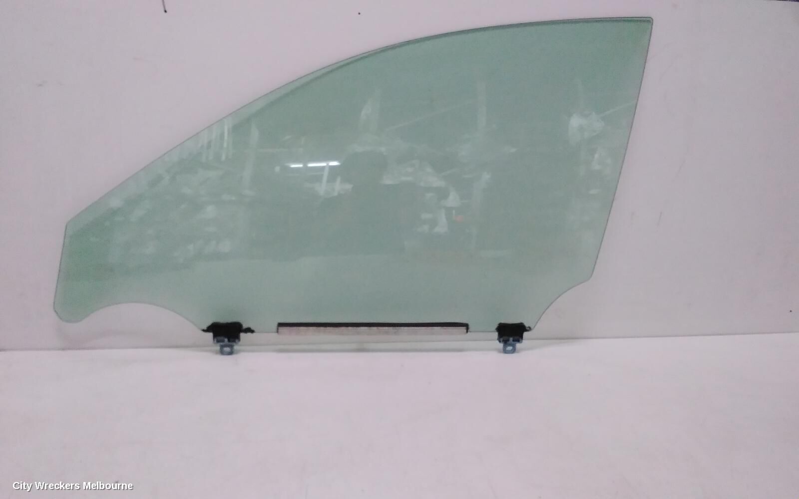 LEXUS IS250/IS250C 2010 Left Front Door Window