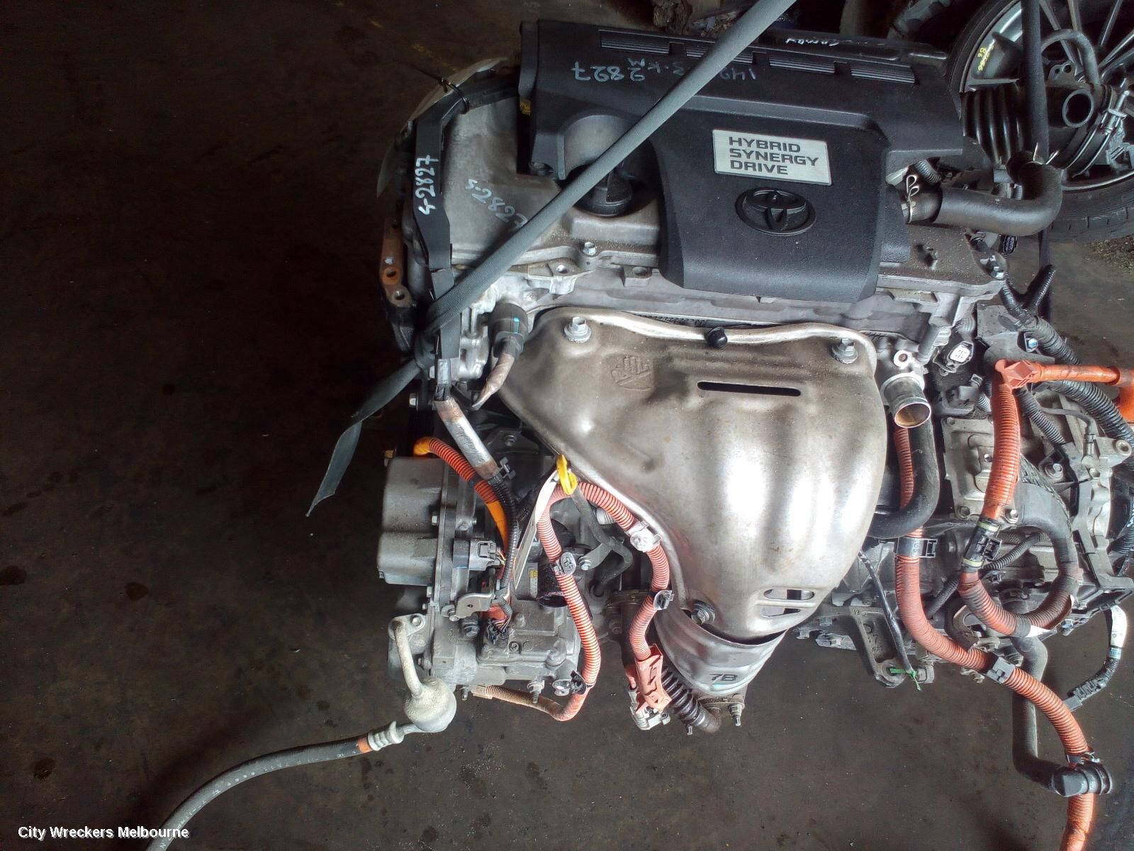 TOYOTA CAMRY 2012 Engine
