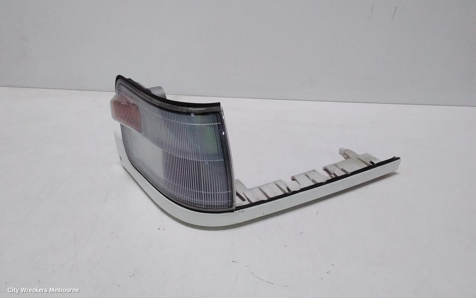 MITSUBISHI L300 2009 Right Indicator/Fog/Side