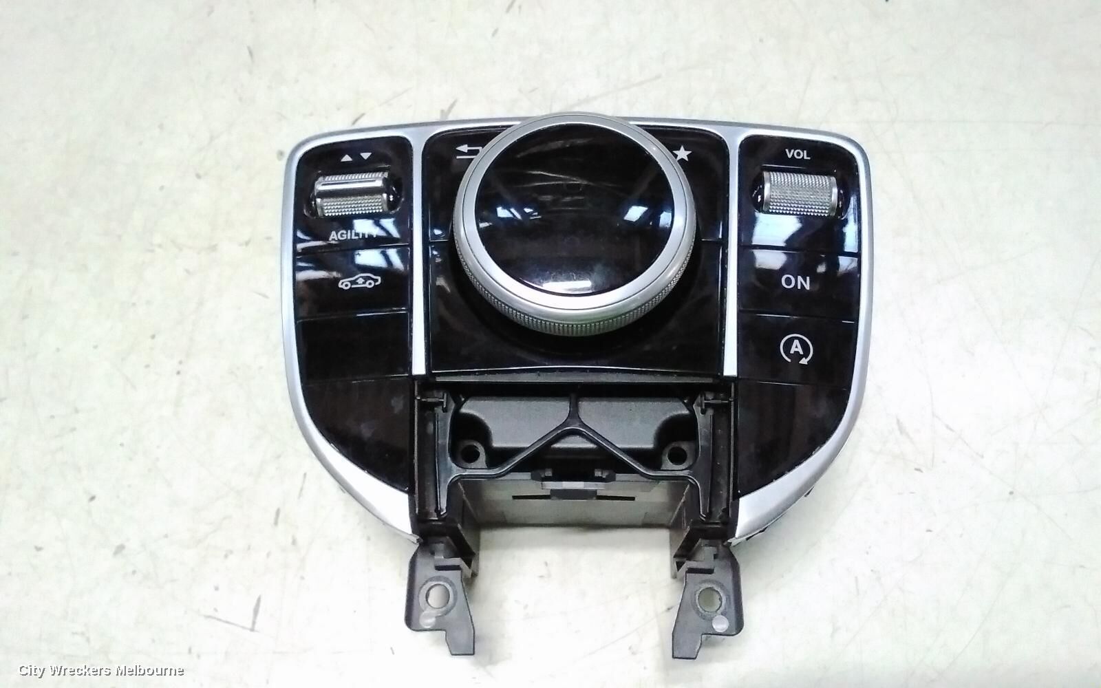 MERCEDES C CLASS 2014 Misc