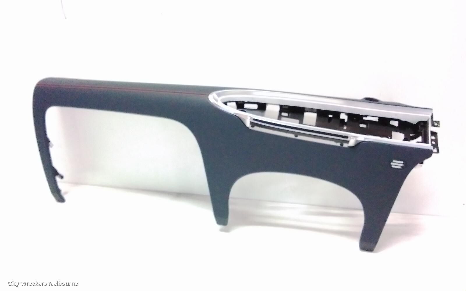 GENESIS GV70 2024 Trim Panel