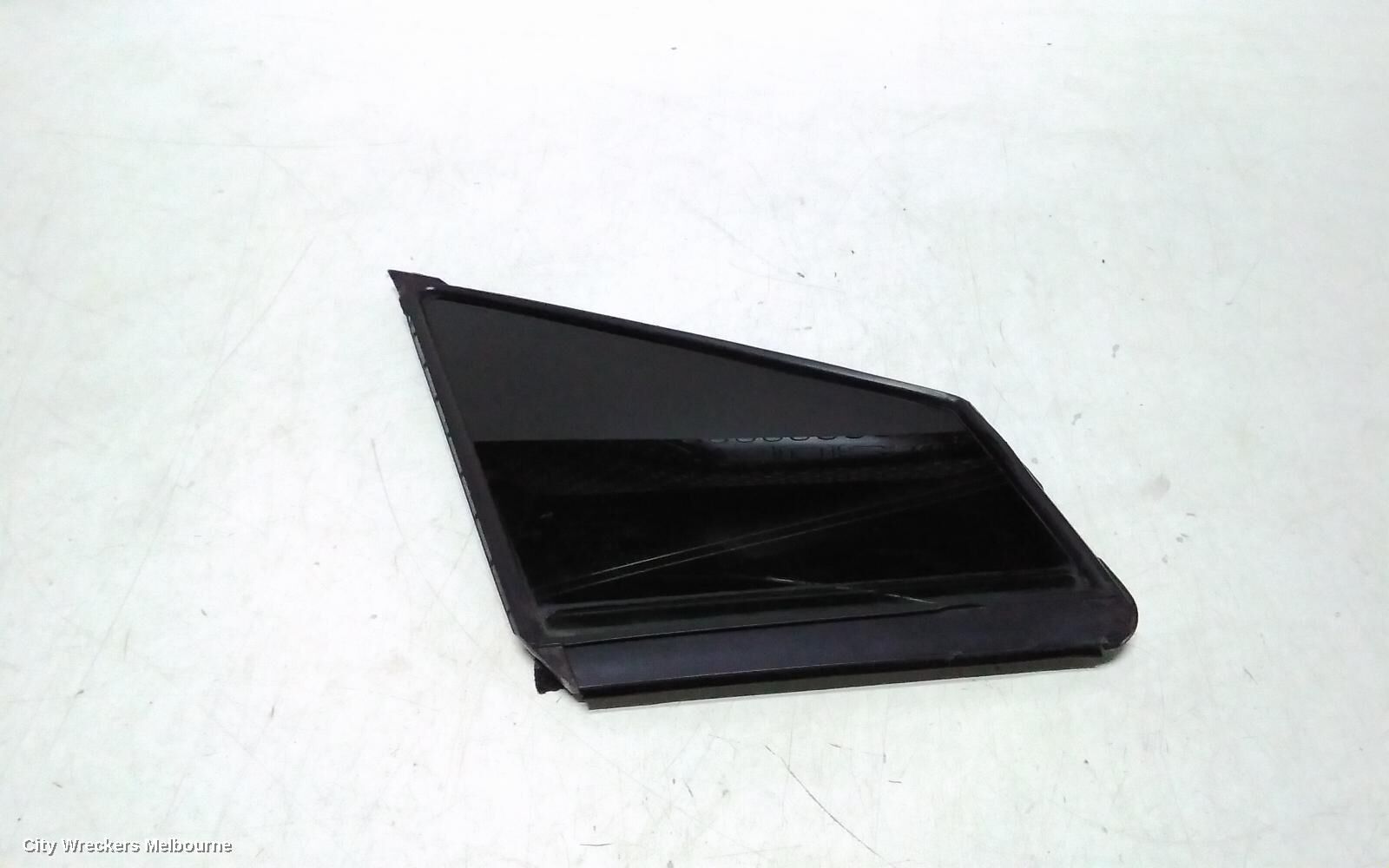 SUBARU WRX 2019 Right Front 1/4 Door Glass