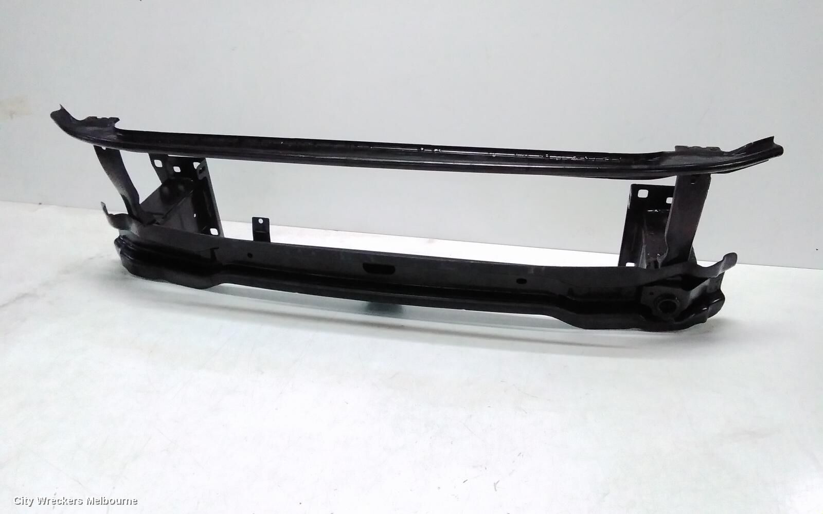 VOLKSWAGEN TIGUAN 2019 F/Bar Reinforc/Brack
