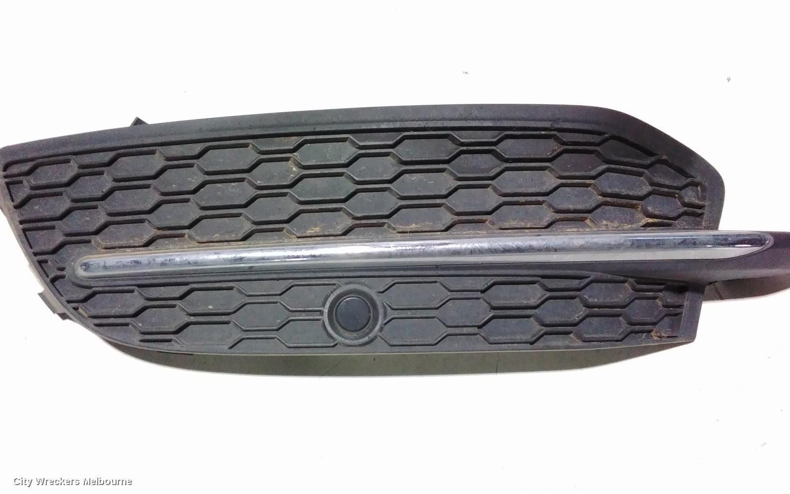 HOLDEN COMMODORE 2014 Left Indicator/Fog/Side