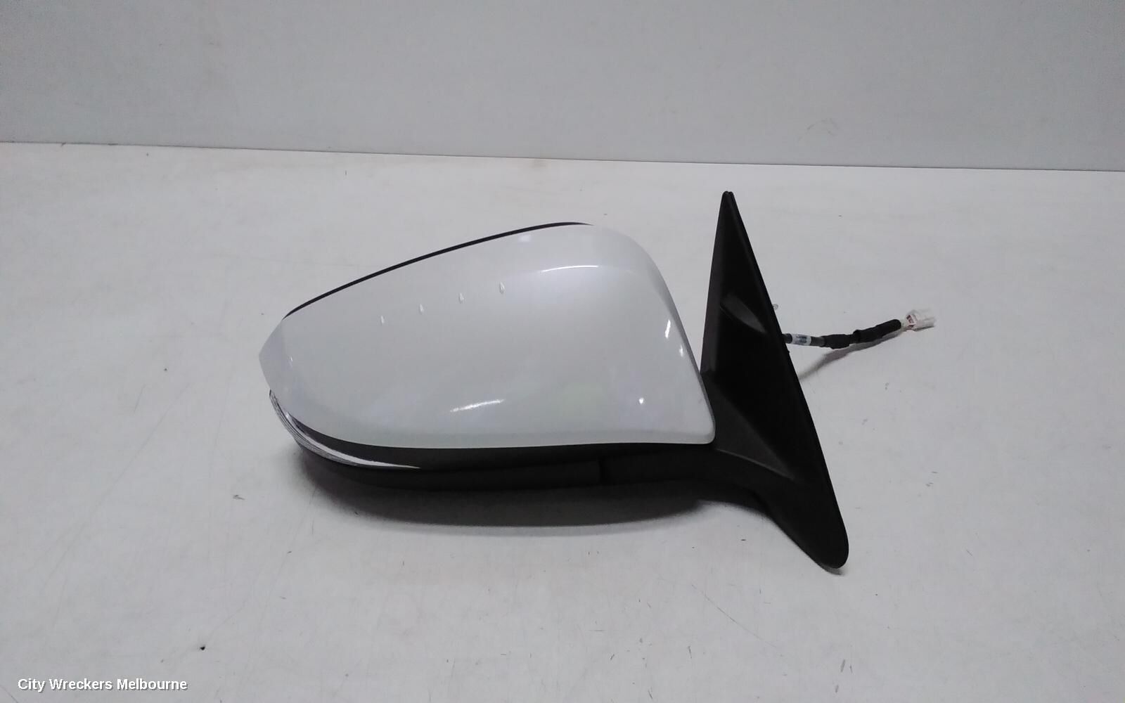 TOYOTA KLUGER 2019 Right Door Mirror