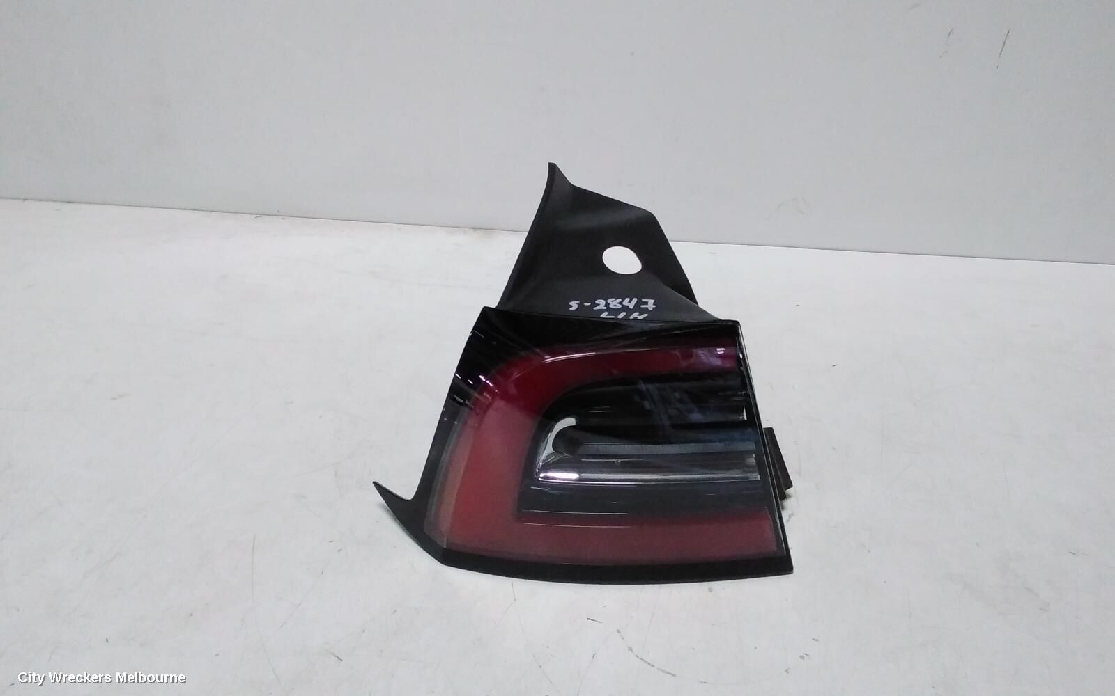 TESLA MODEL Y 2024 Left Taillight