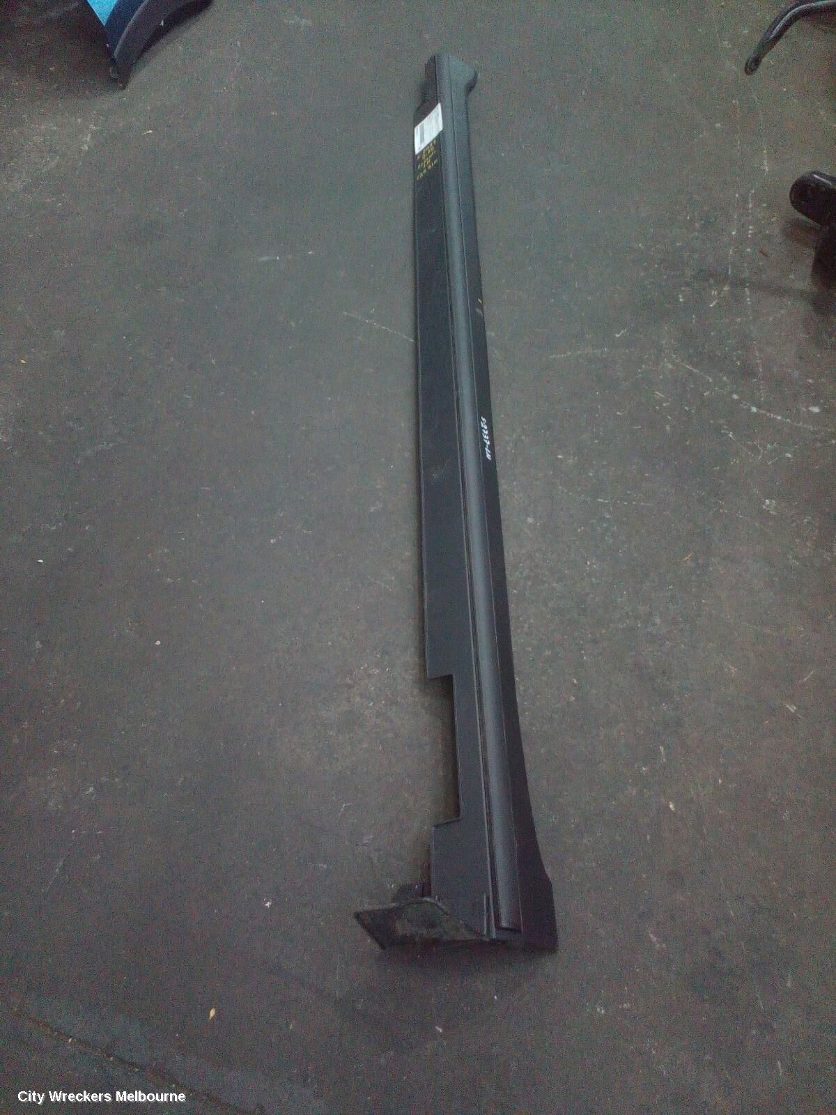 KIA SORENTO 2024 Side Step/Skirt