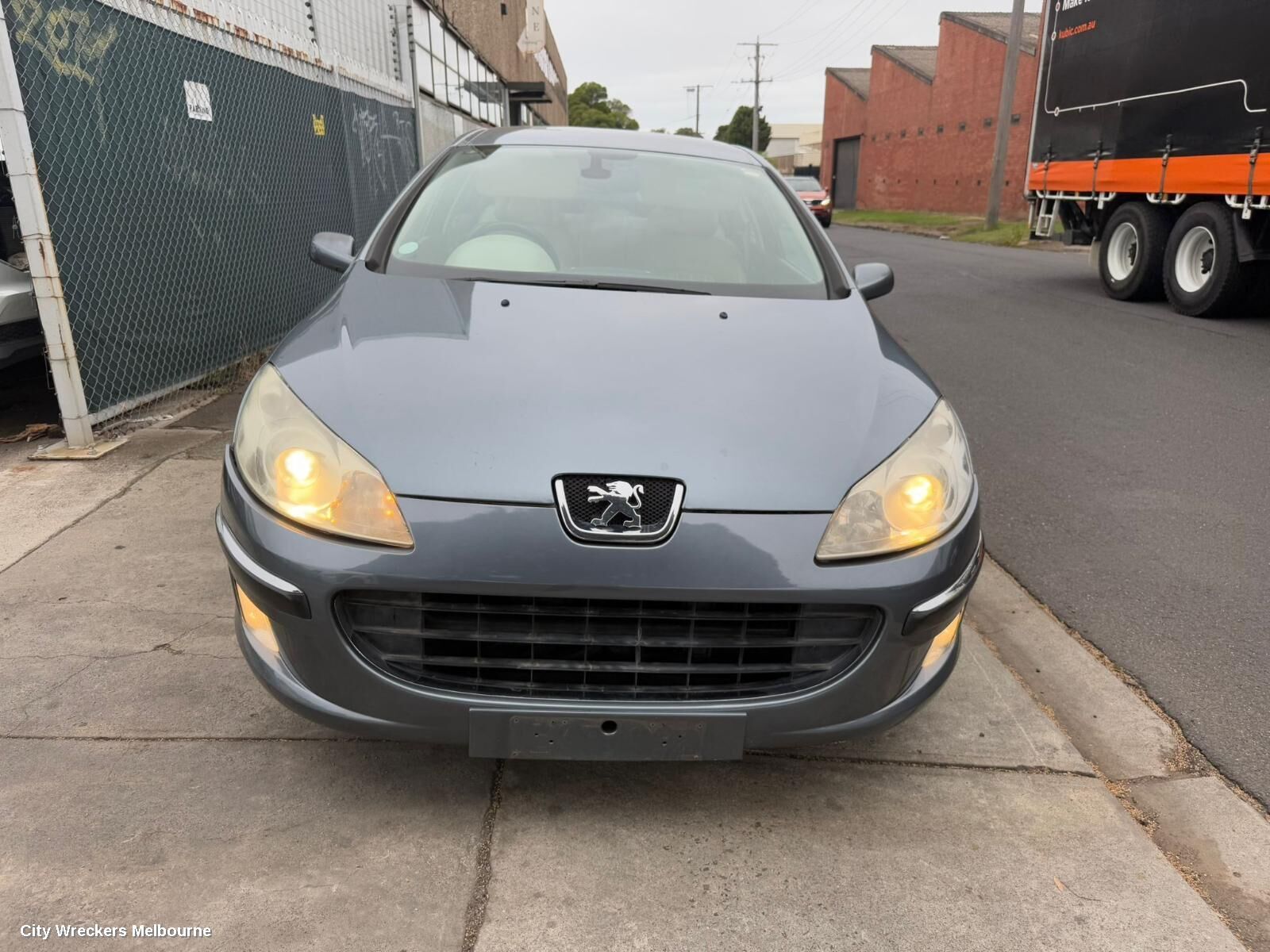 PEUGEOT 407 2005 Left Front Door Window