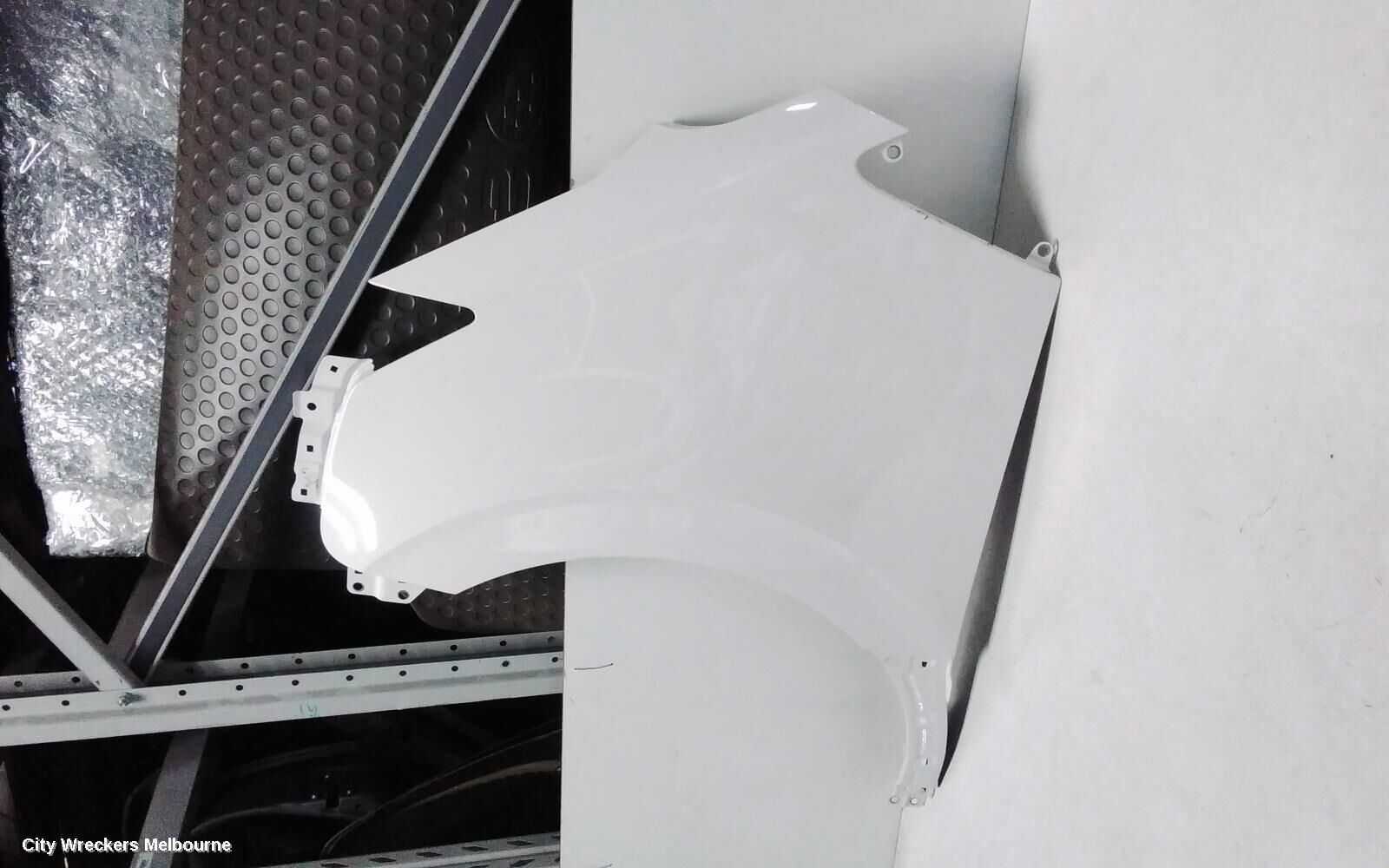 HYUNDAI STARIA 2022 Left Guard