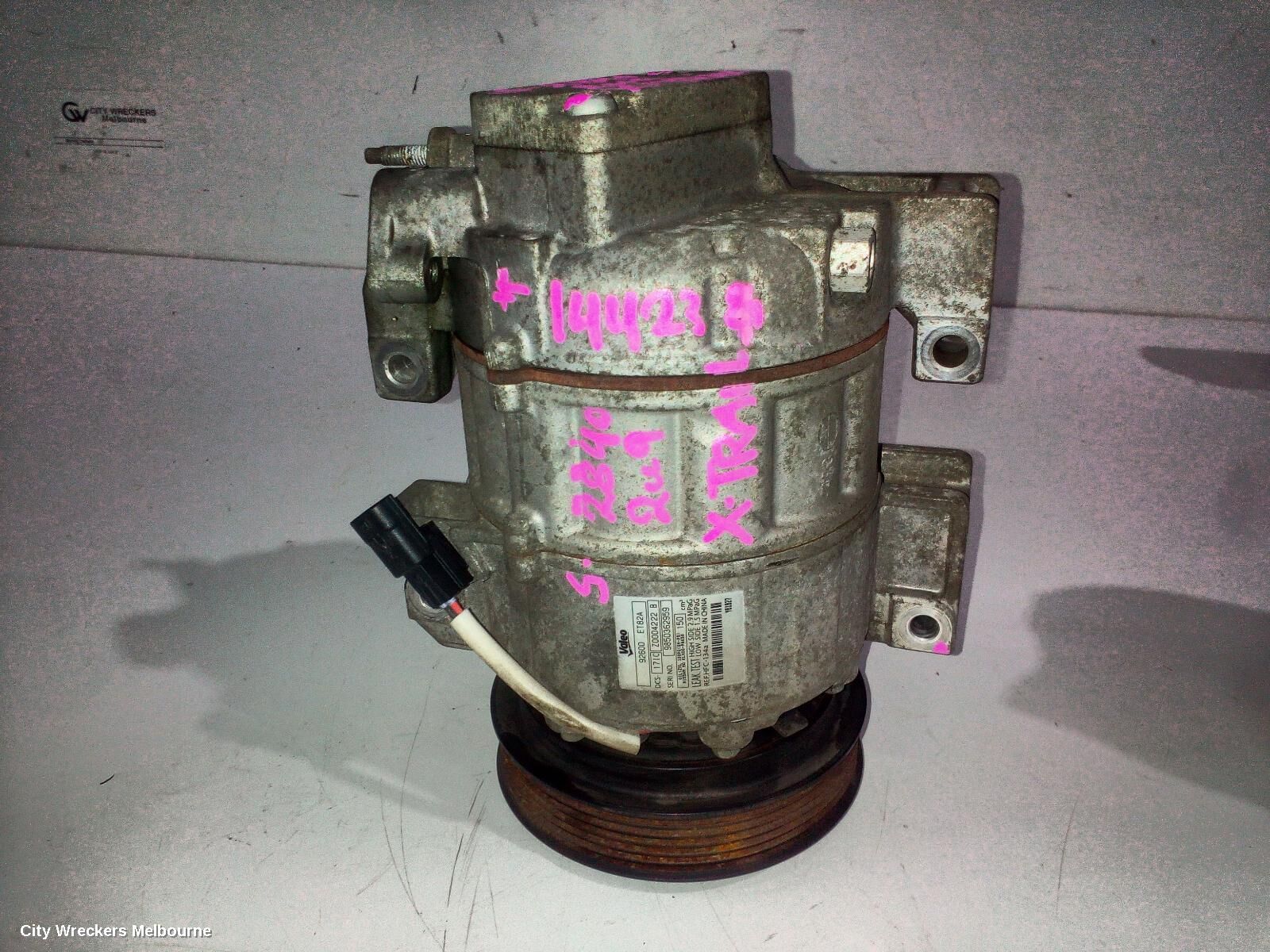 NISSAN XTRAIL 2009 A/C Compressor