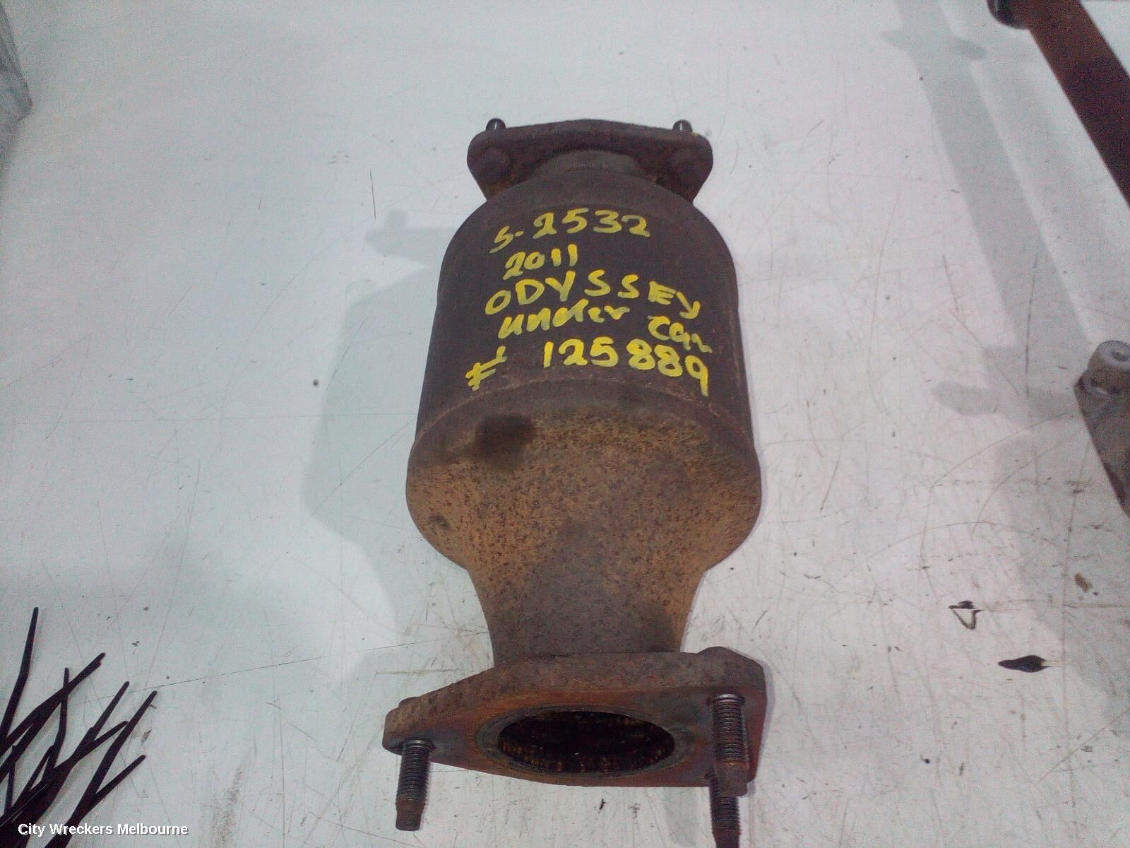 HONDA ODYSSEY 2012 Catalytic Converter