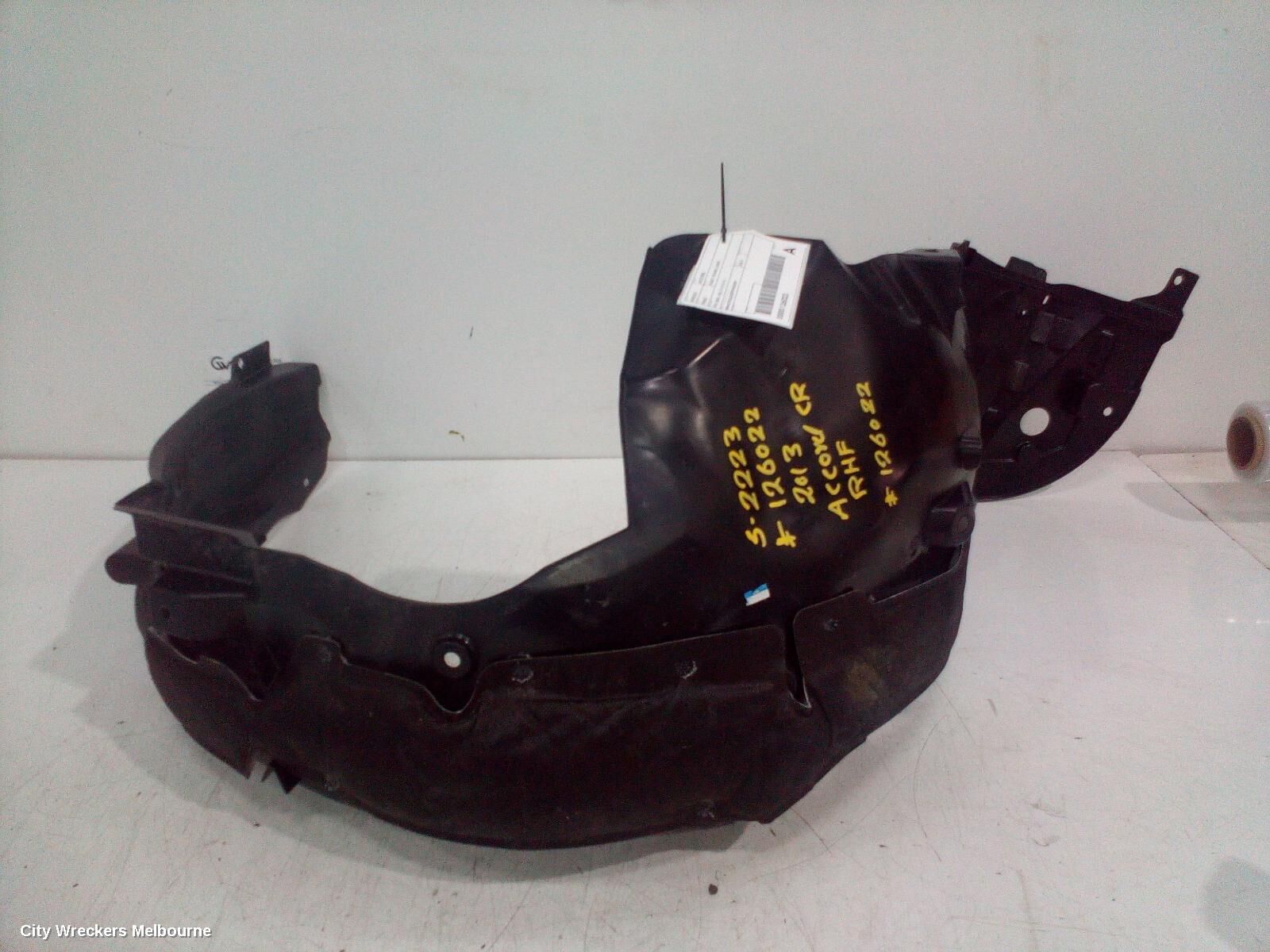 HONDA ACCORD 2013 Right Guard Liner