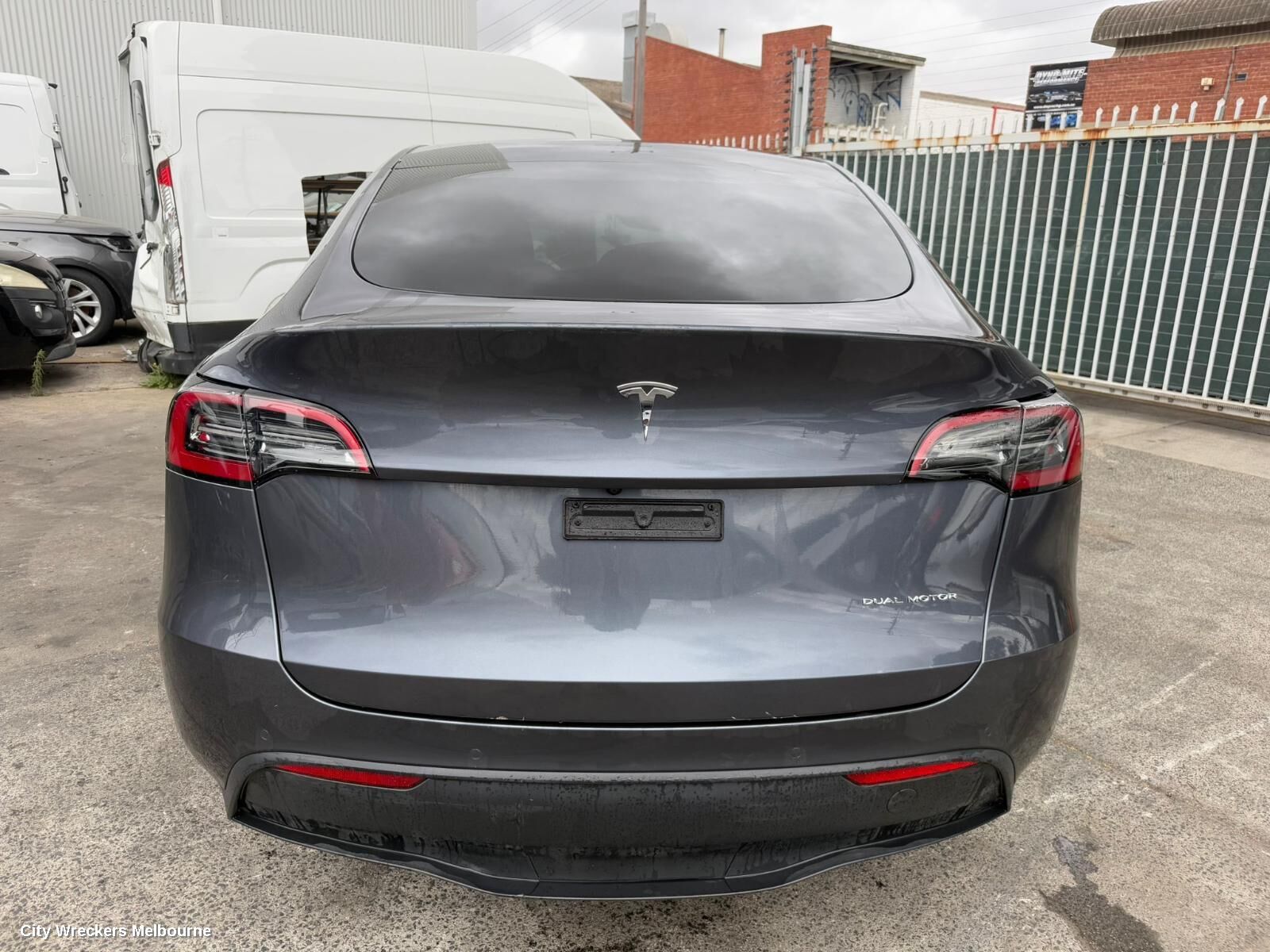 TESLA MODEL Y 2024 Left Front Window Reg/Motor