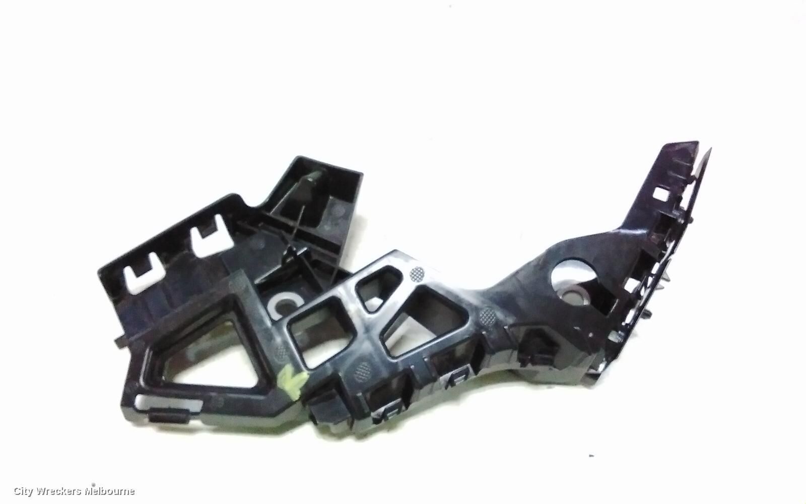 VOLKSWAGEN GOLF 2021 Misc Bracket