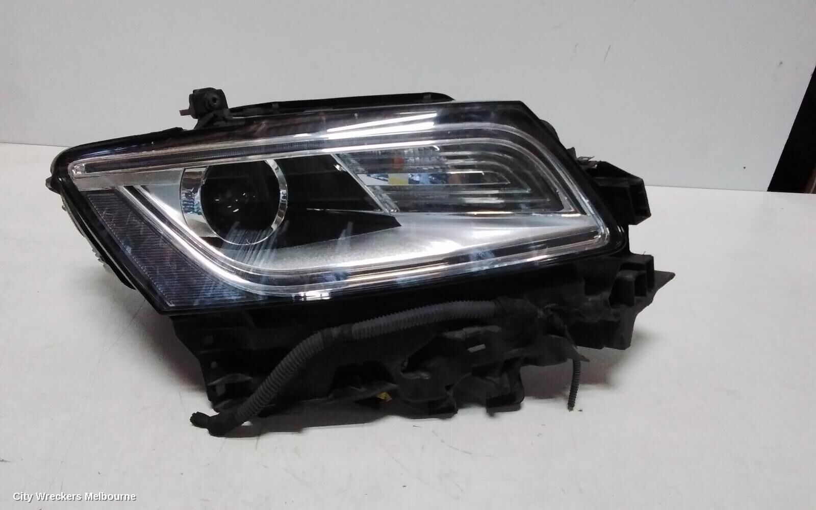 AUDI Q5 2014 Right Headlamp