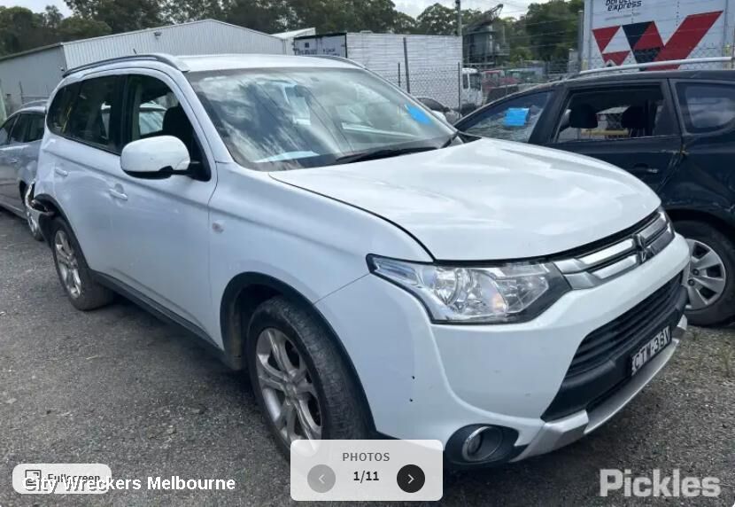 MITSUBISHI OUTLANDER 2014 Left Headlamp
