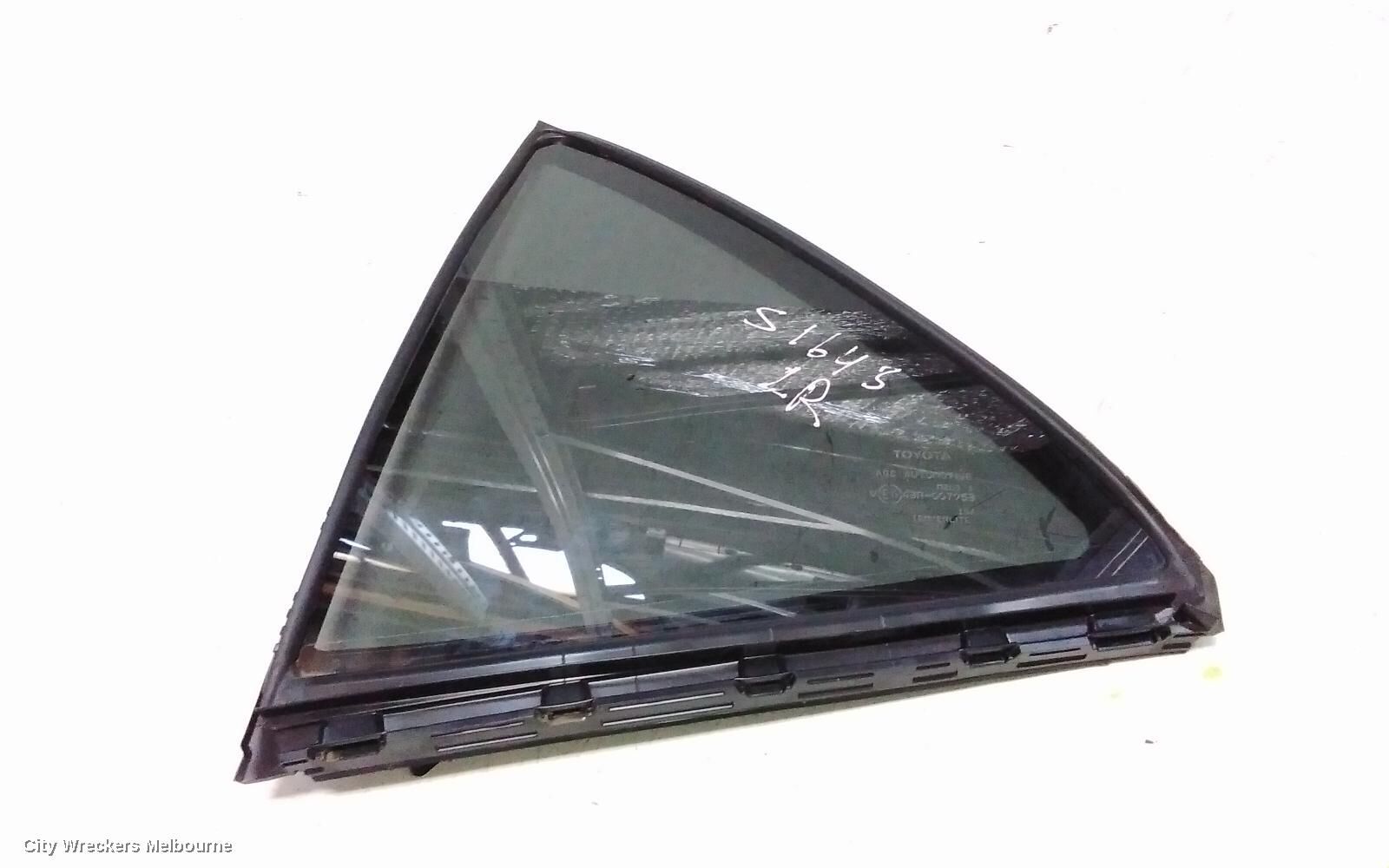 TOYOTA COROLLA 2019 Left Rear 1/4 Door Glass
