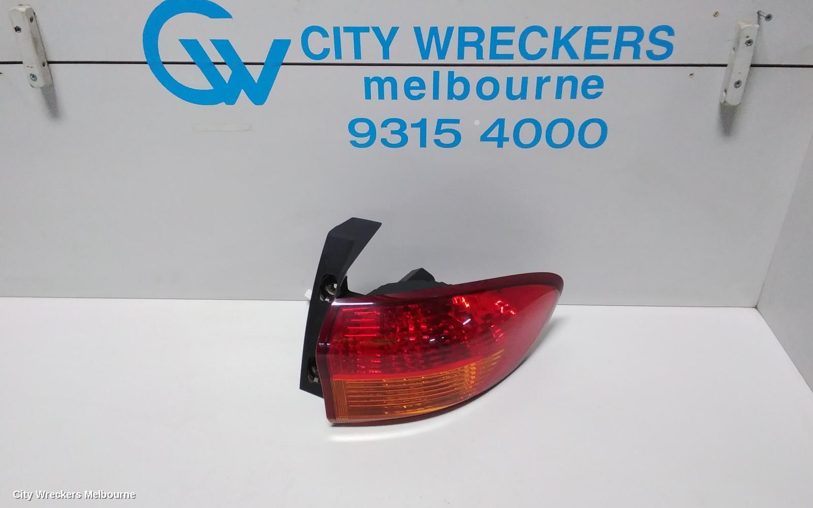 SUBARU TRIBECA 2007 Right Taillight