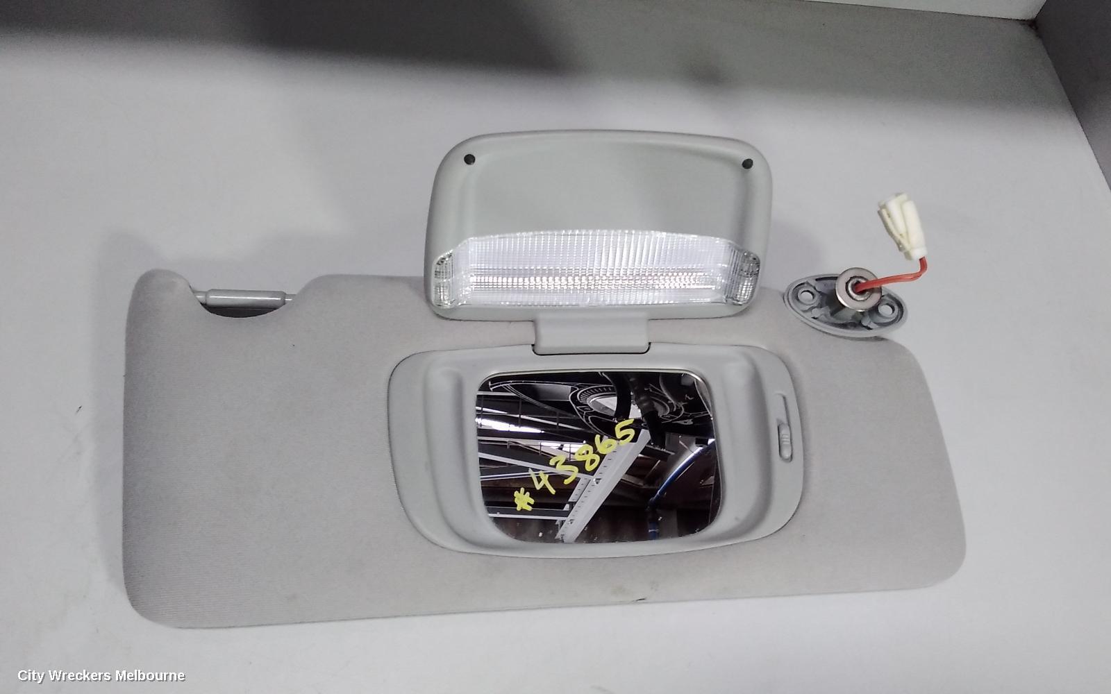 LEXUS RX SERIES 2004 Sunvisor