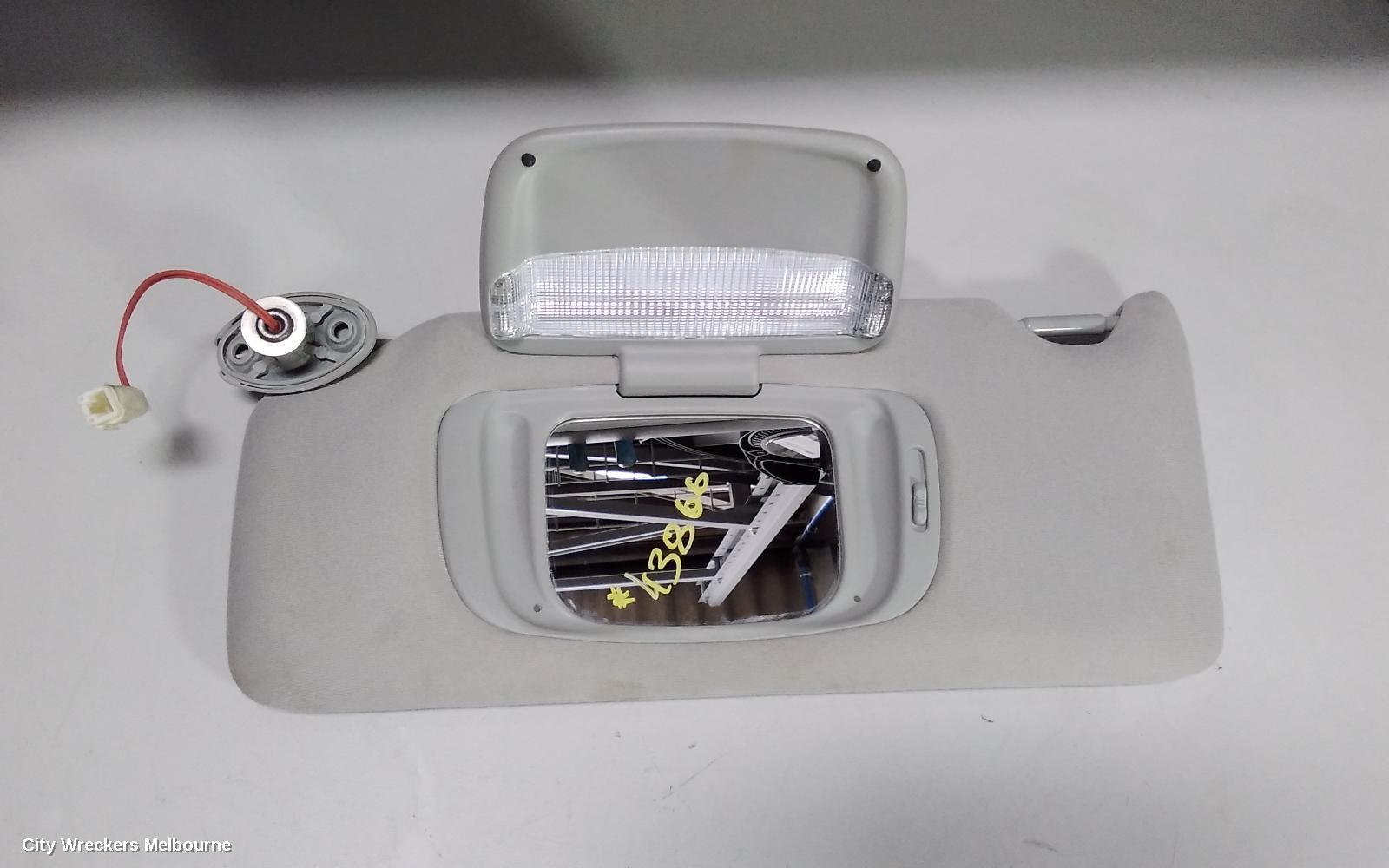 LEXUS RX SERIES 2004 Sunvisor
