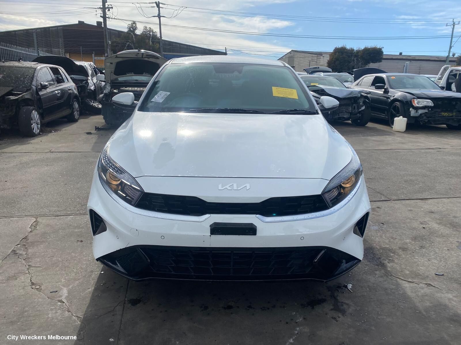 KIA CERATO 2021 Right Front Window Reg/Motor