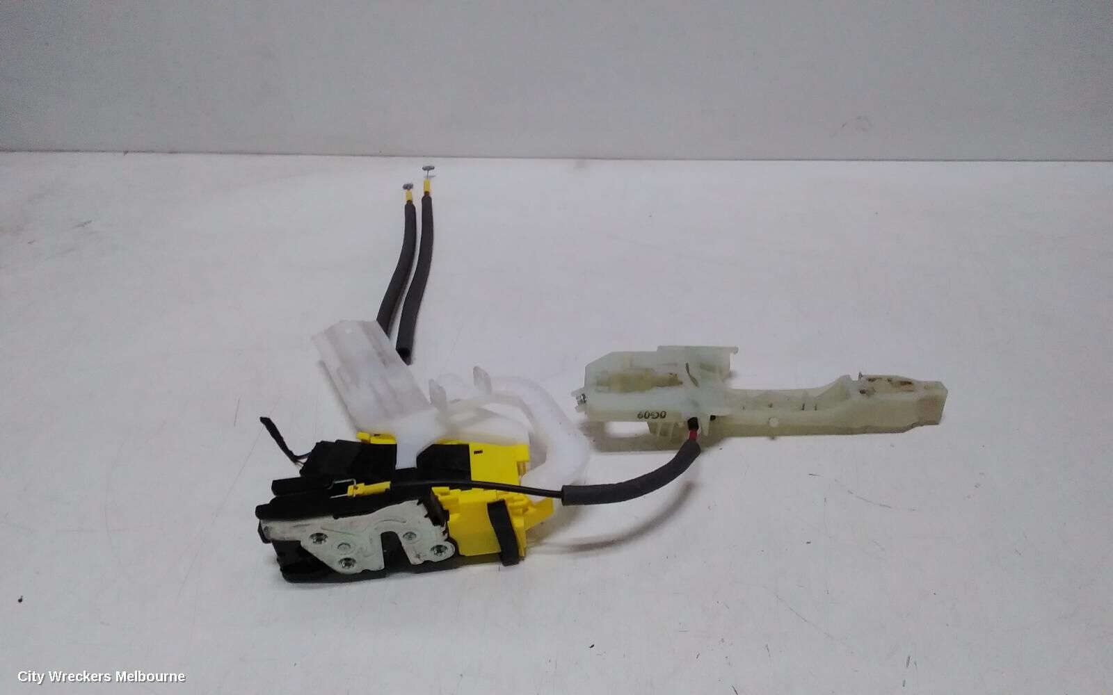 KIA SPORTAGE 2019 Door/Boot/Gate Lock, LEFT REAR DOOR LOCK, QL, 10/15-08/21
