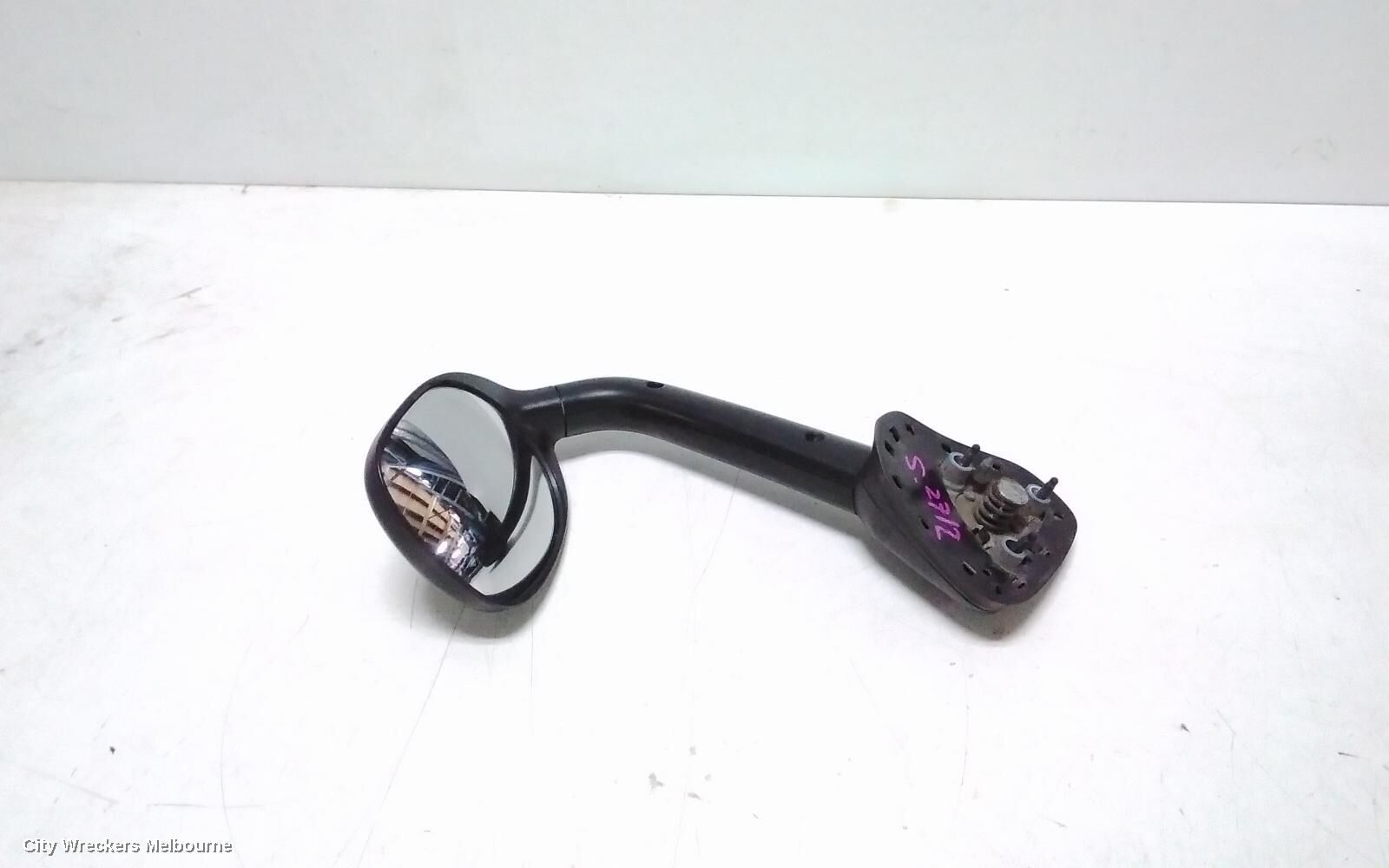 TOYOTA HIACE 2011 Left Door Mirror