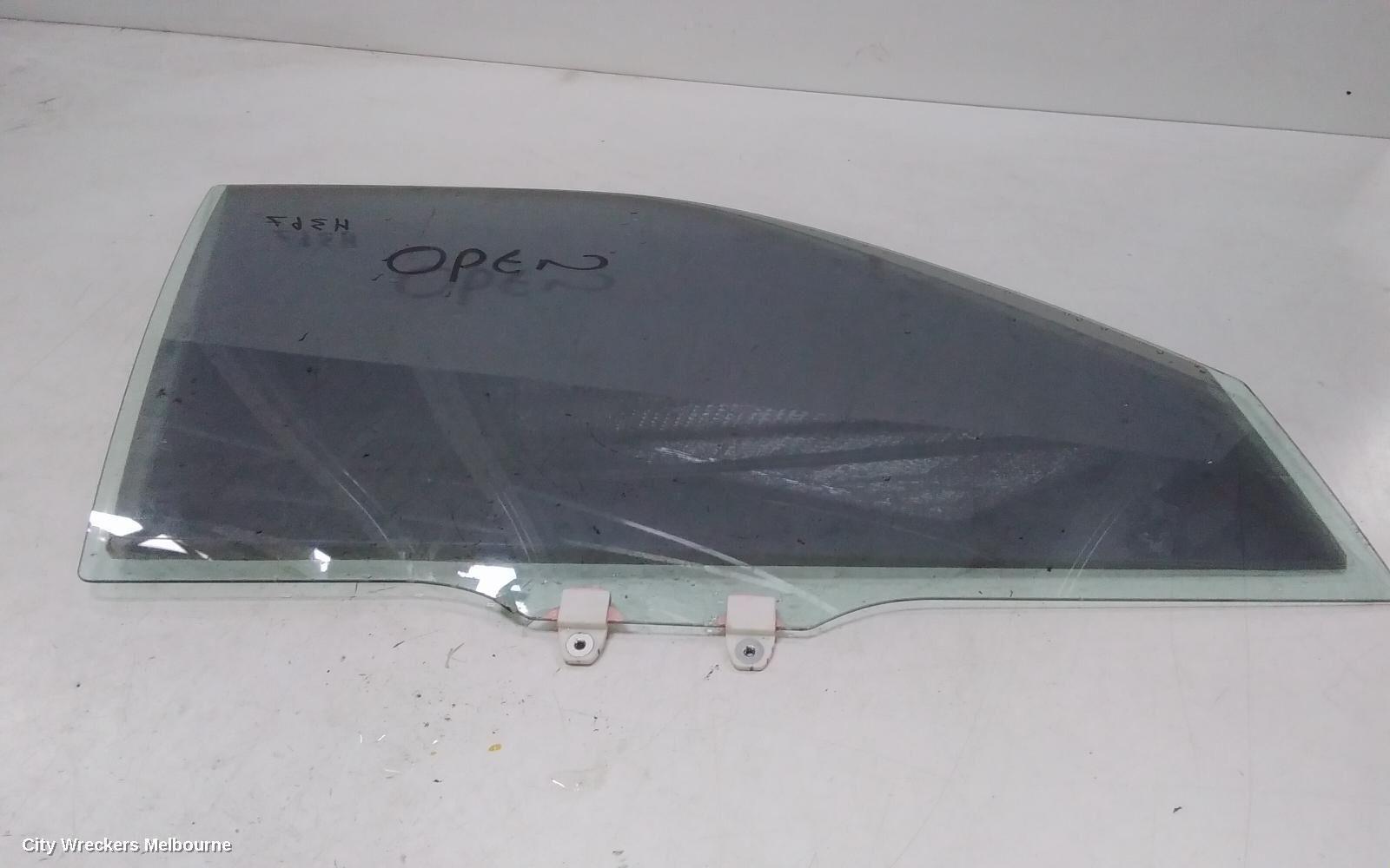 HONDA CRV 2004 Right Front Door Window