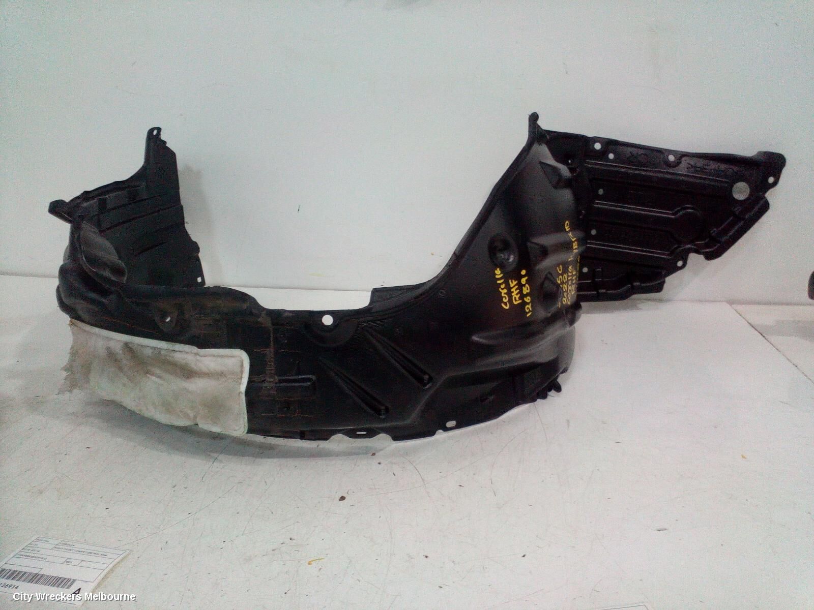 TOYOTA COROLLA 2019 Right Guard Liner
