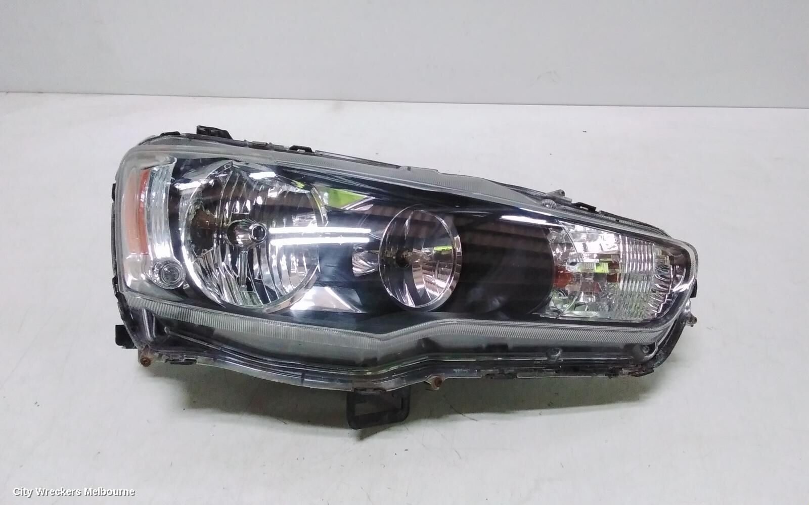 MITSUBISHI LANCER 2009 Right Headlamp