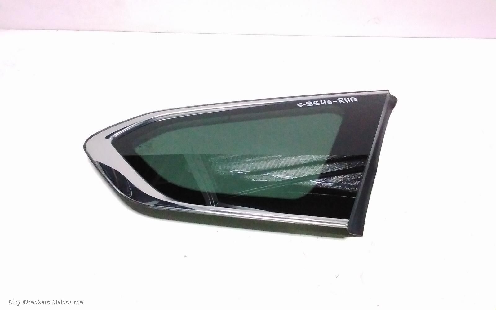 HYUNDAI SANTA FE 2019 Right Rear Side Glass