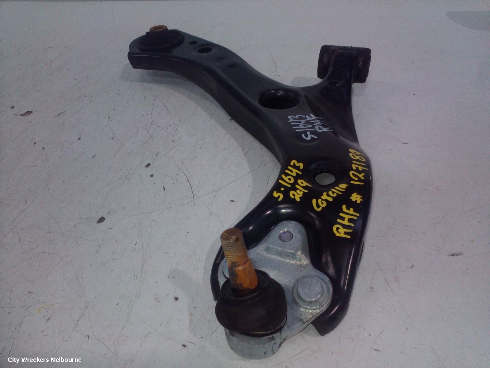 TOYOTA COROLLA 2019 Right Front Lower Control Arm