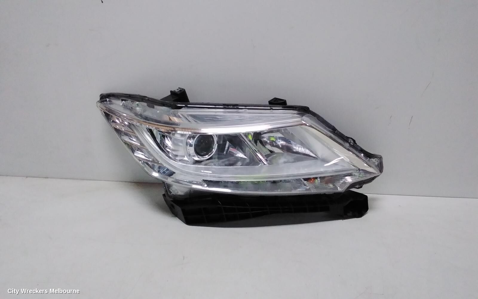 HONDA ODYSSEY 2016 Right Headlamp