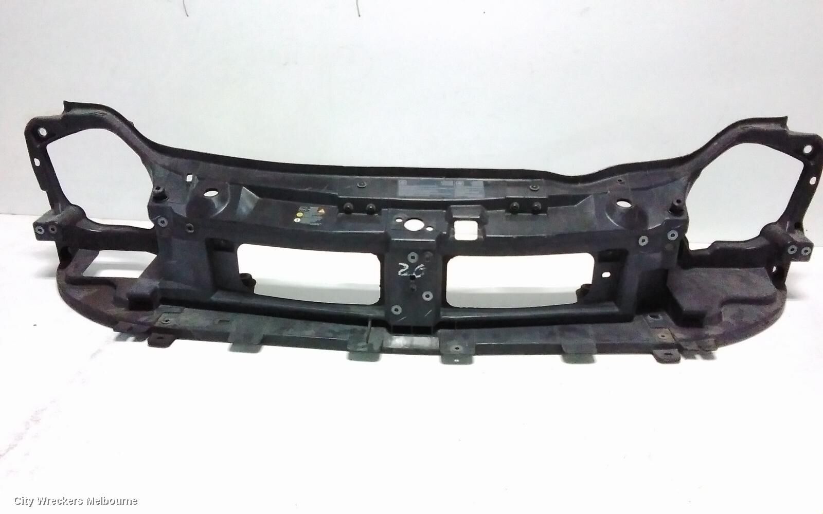 RENAULT TRAFIC 2008 Radiator Support