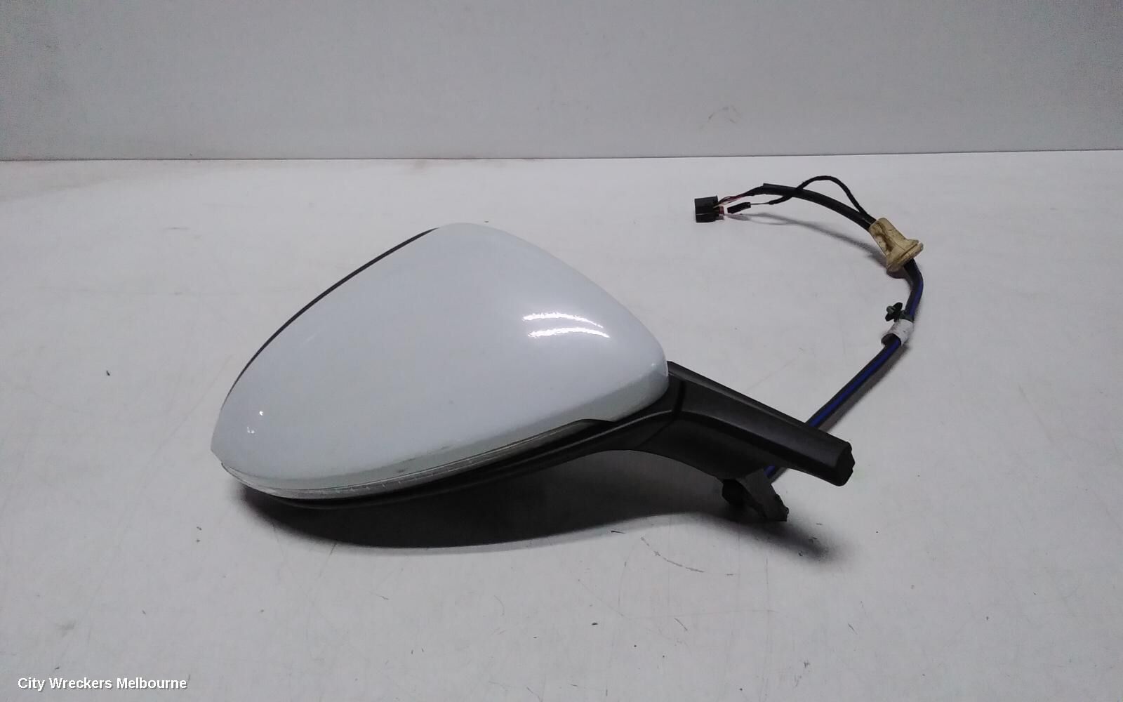 VOLKSWAGEN GOLF 2014 Right Door Mirror