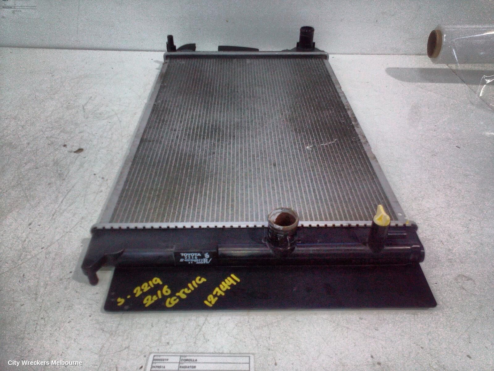 TOYOTA COROLLA 2016 Radiator