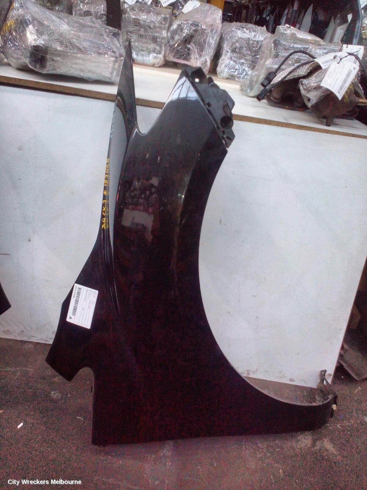 MAZDA CX7 2010 Right Guard