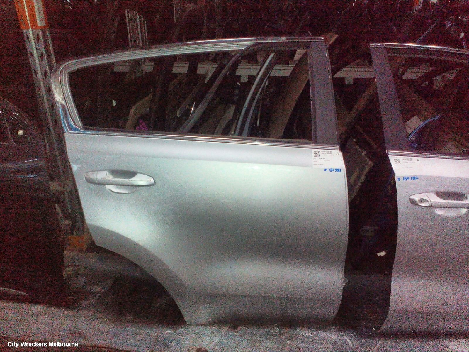 KIA SPORTAGE 2016 Right Rear Door