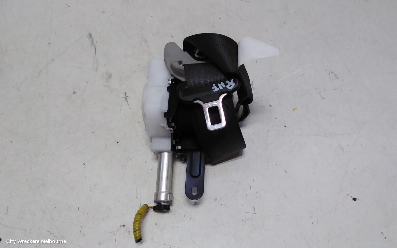 TOYOTA COROLLA 2015 Seatbelt/Stalk