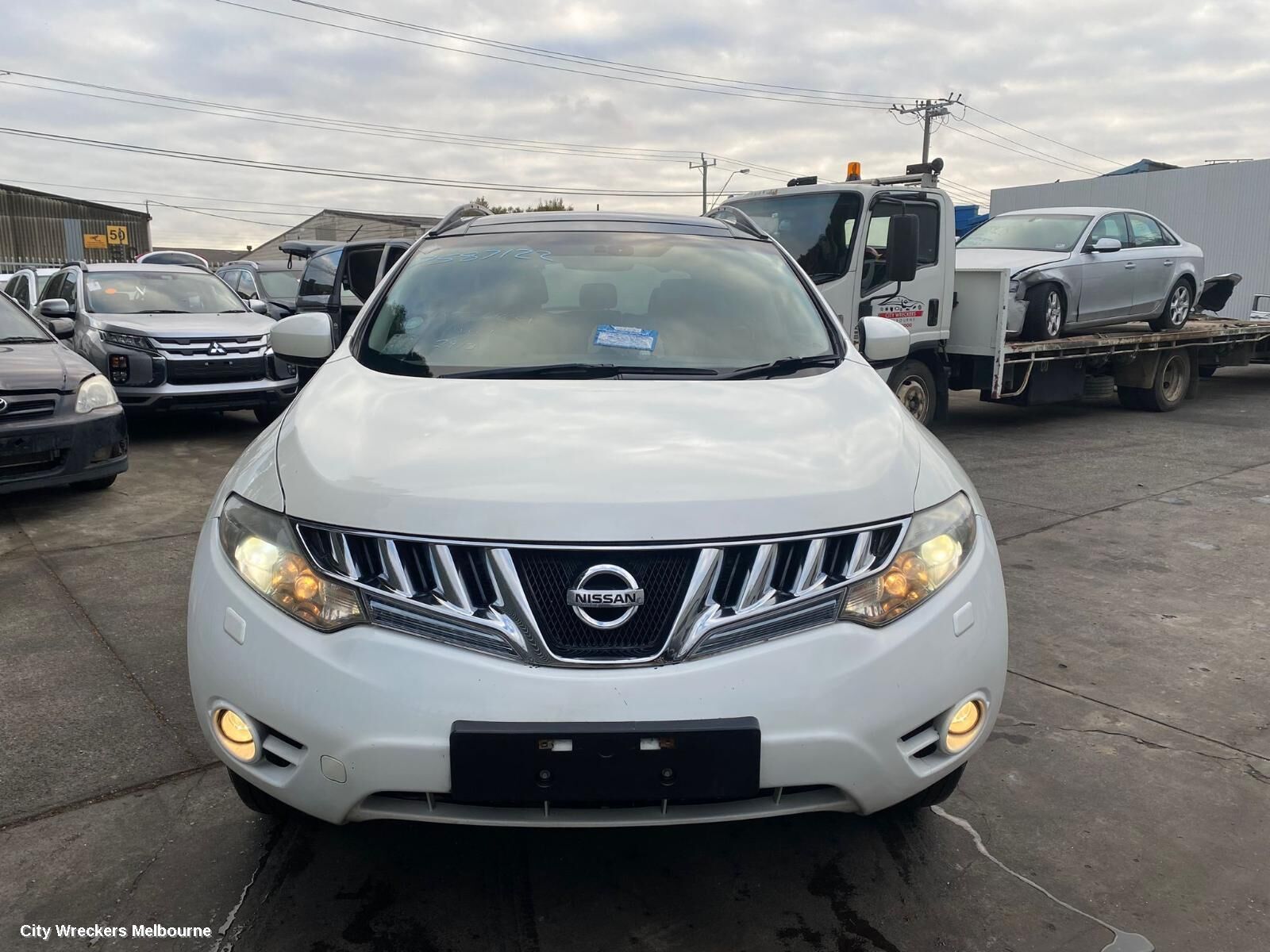 NISSAN MURANO 2010 Left Guard